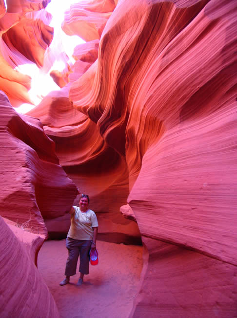 (Antelope Canyon)