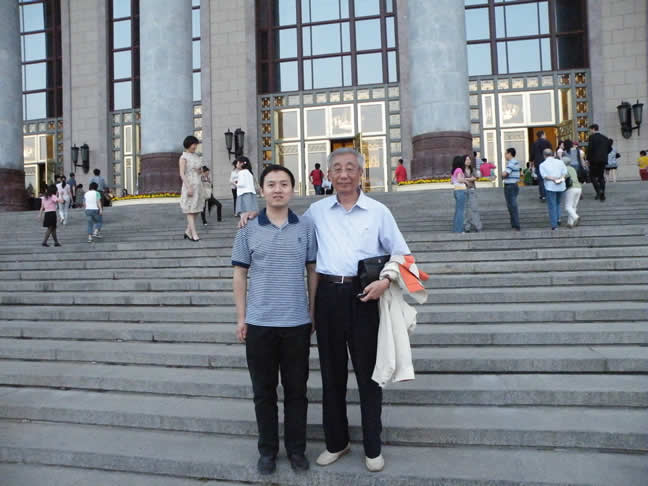 May 24,2009 in Beijing Great Hall of the People (Before Morricone concert)